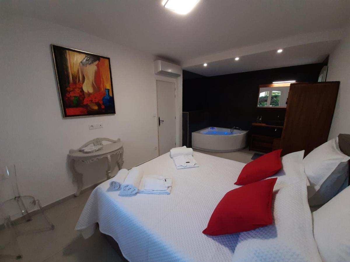 Villa Rasoa Chambre Love Agde Εξωτερικό φωτογραφία